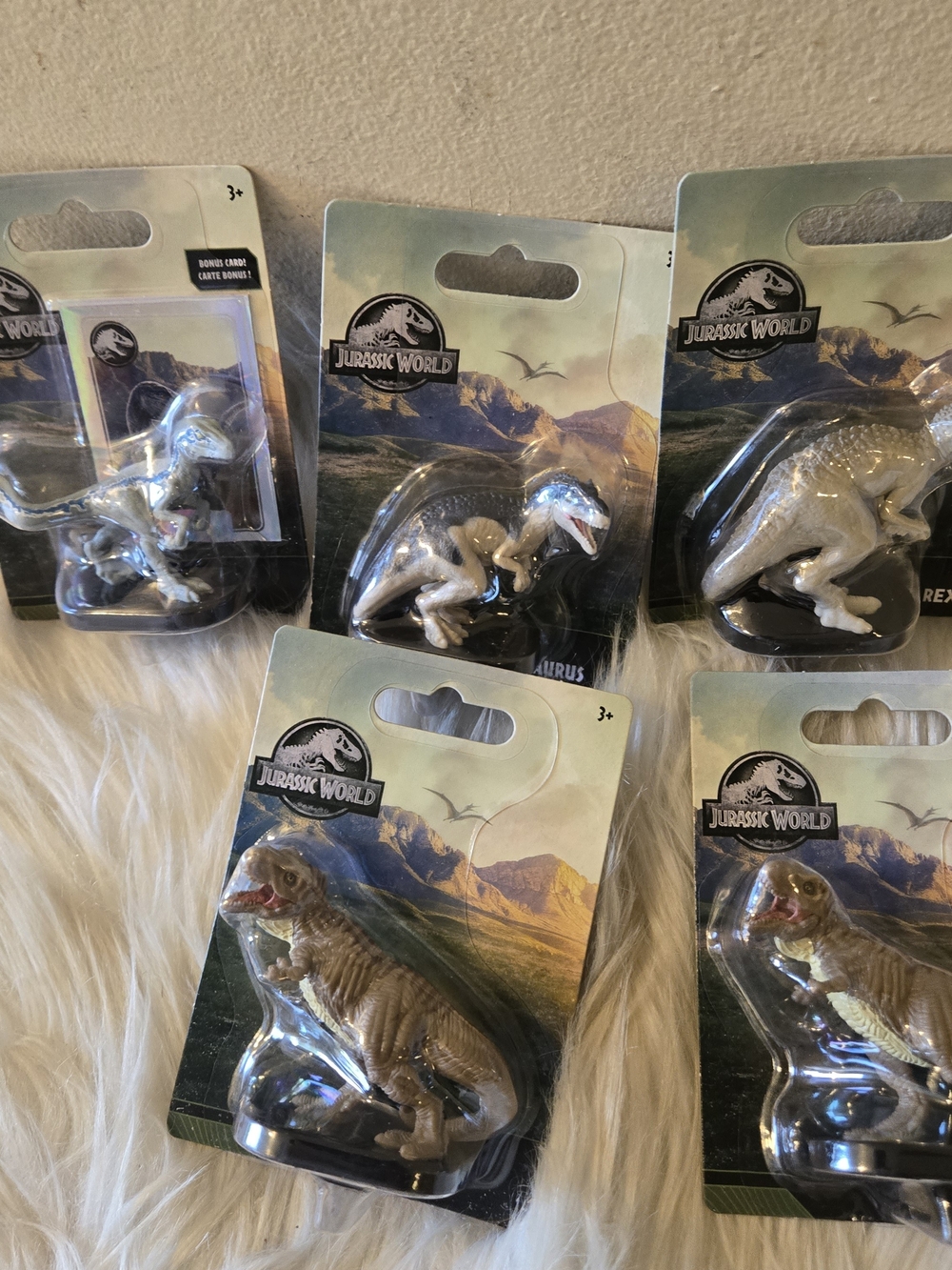 Jurassic World Small Pet Dinosaur Toy - Set of 5